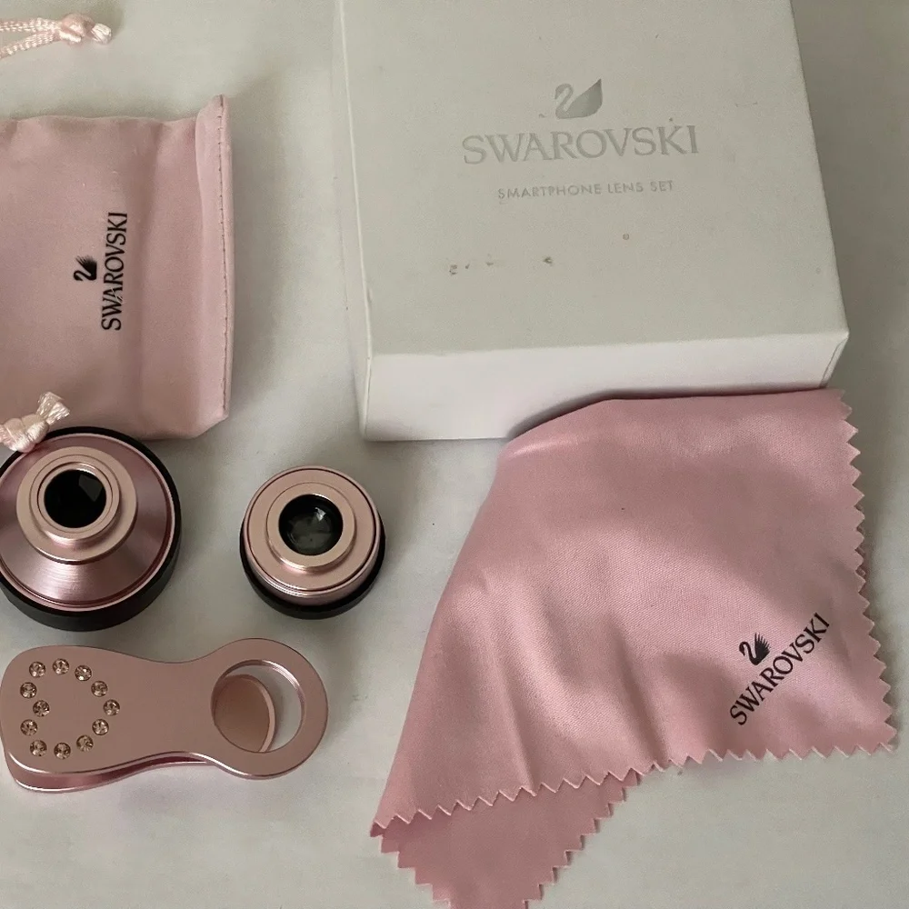 Swarovski smartphone lens